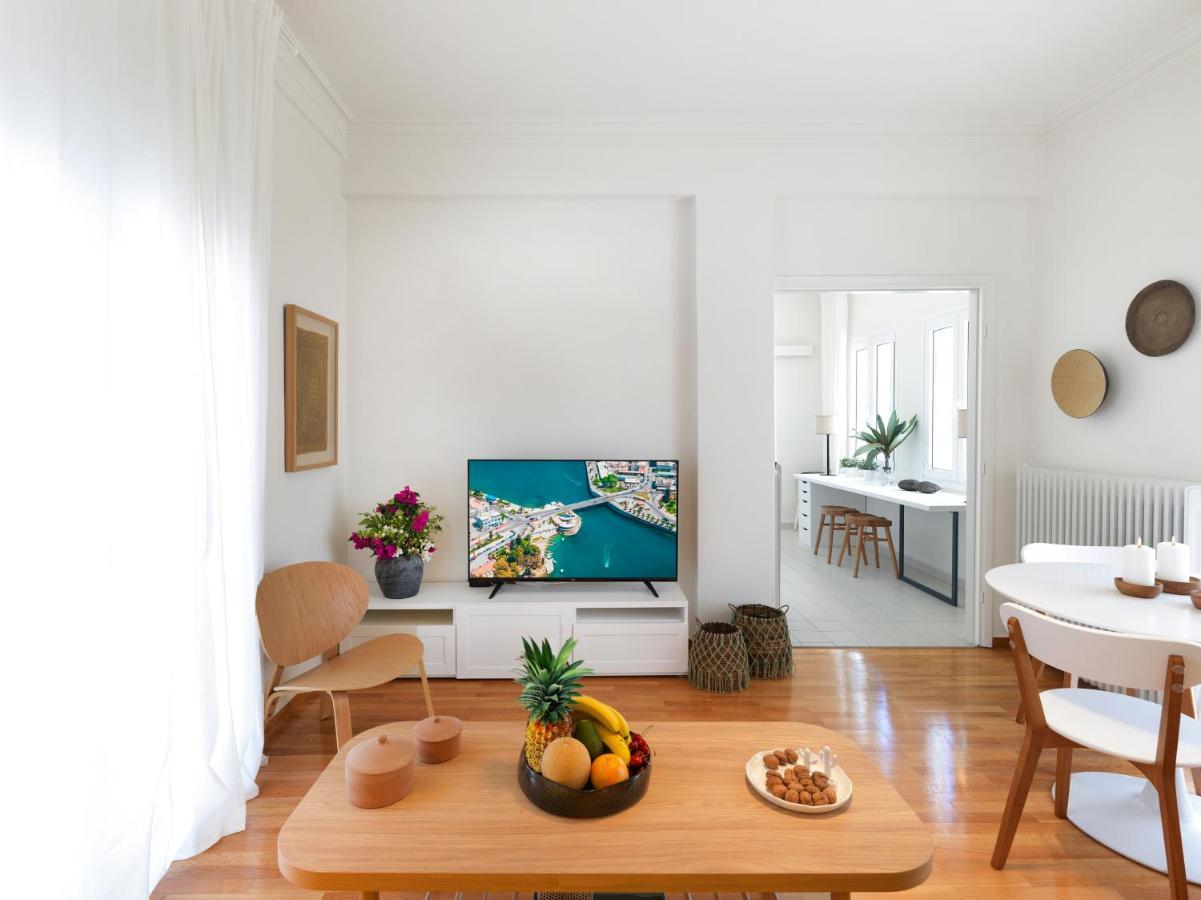 Modern Penthouse Overlooking Halkis Chalkís Dış mekan fotoğraf