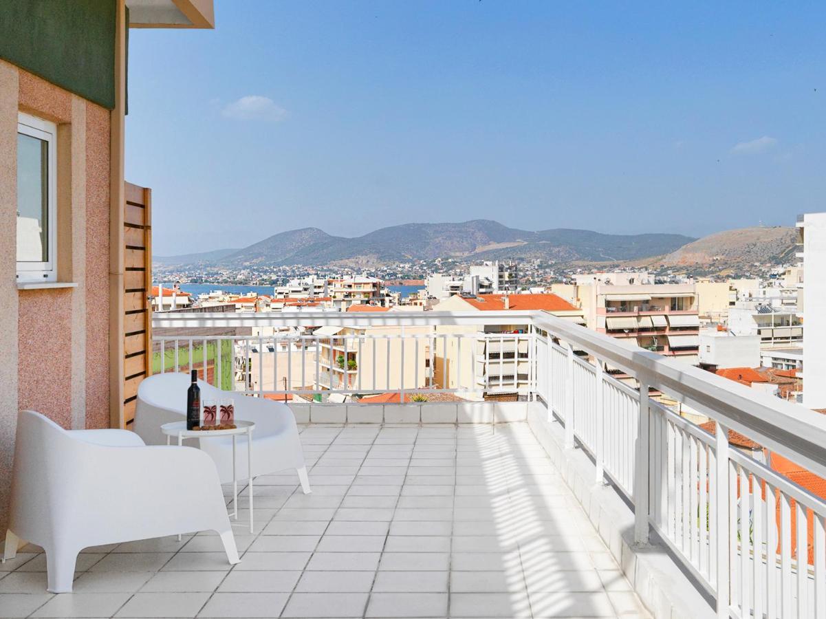 Modern Penthouse Overlooking Halkis Chalkís Dış mekan fotoğraf